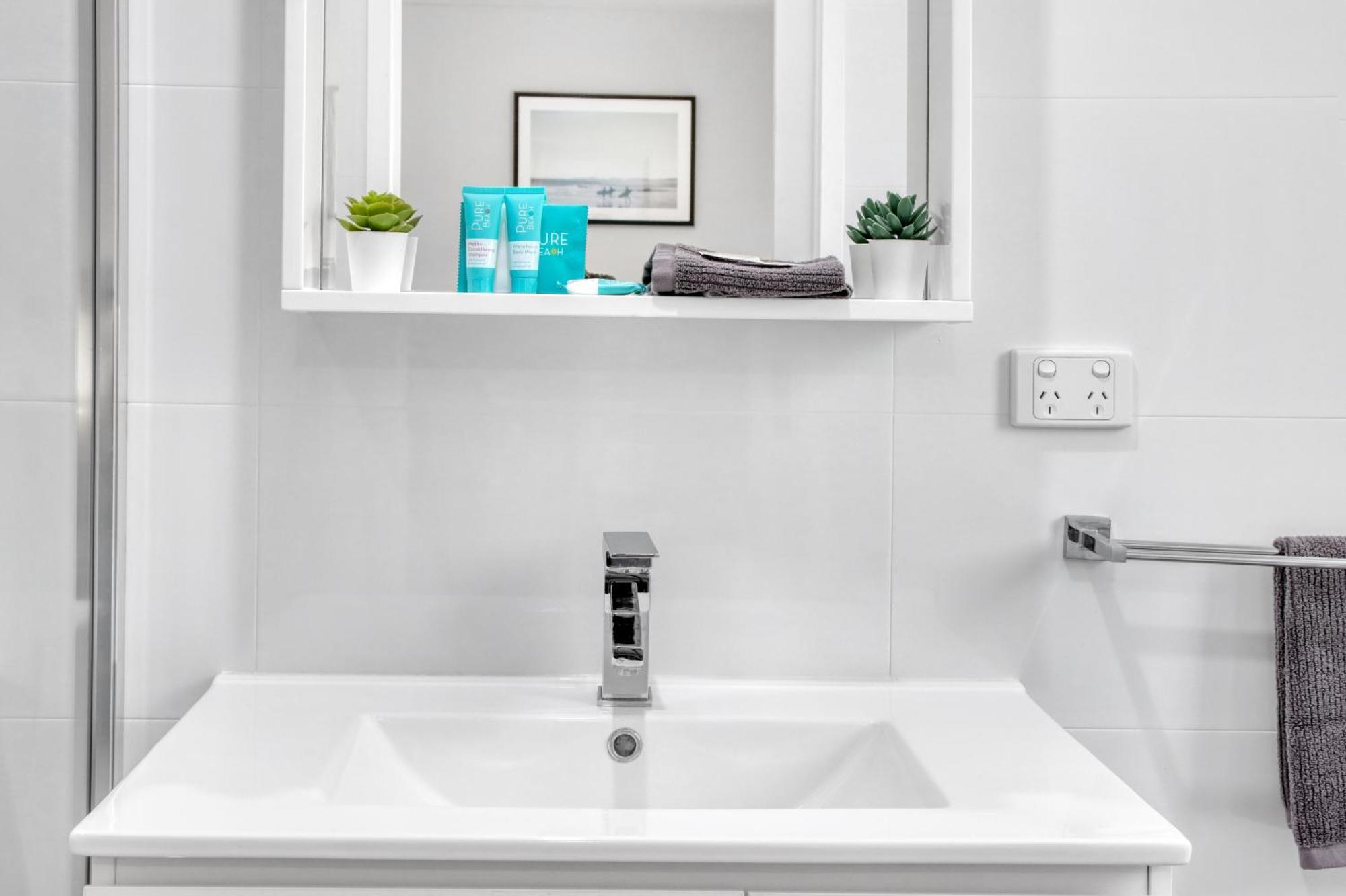 Recharge In Waurn Ponds Hotel Geelong Ngoại thất bức ảnh